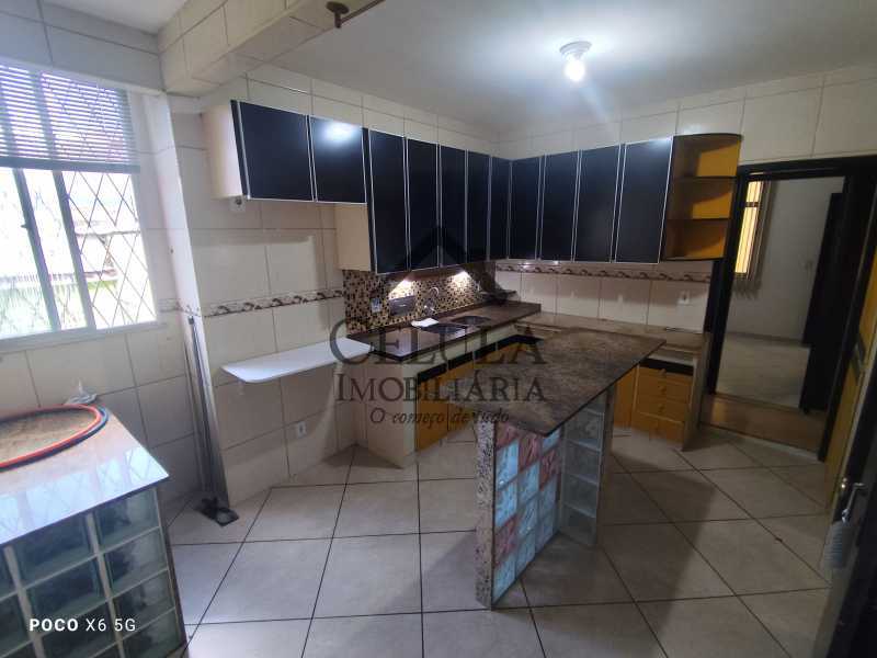 Casa de Vila à venda com 3 quartos, 177m² - Foto 14