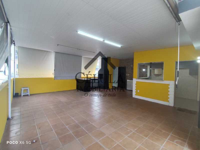 Casa de Vila à venda com 3 quartos, 177m² - Foto 19