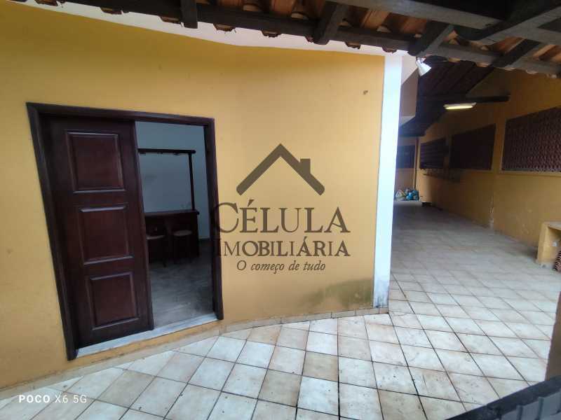 Casa de Condomínio à venda com 3 quartos, 180m² - Foto 28