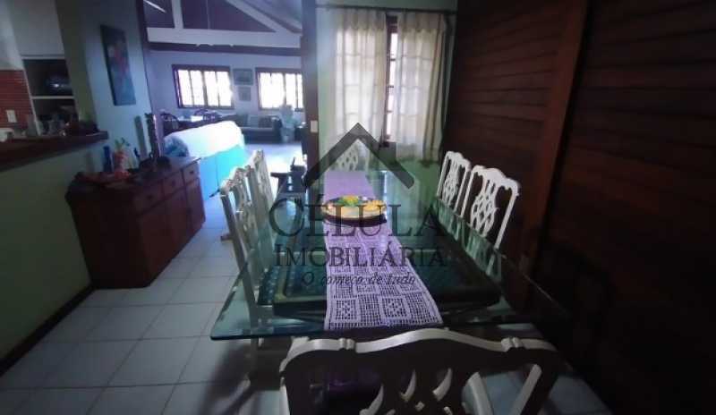 Casa de Condomínio à venda com 3 quartos, 600m² - Foto 18