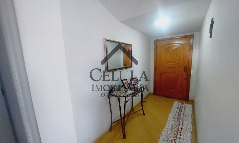 Apartamento à venda com 2 quartos, 95m² - Foto 3