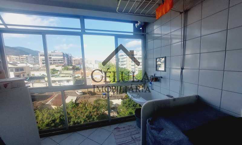 Apartamento à venda com 2 quartos, 95m² - Foto 11