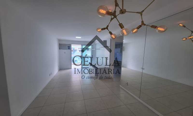 Apartamento à venda com 3 quartos, 74m² - Foto 3