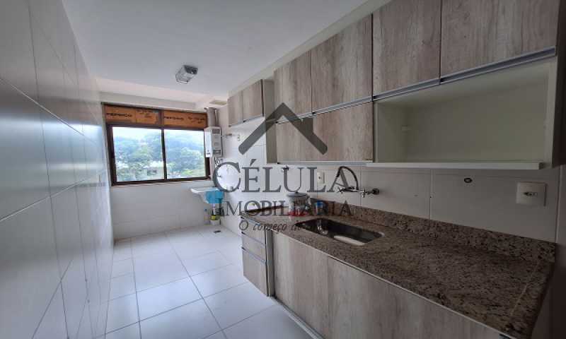 Apartamento à venda com 2 quartos, 76m² - Foto 13