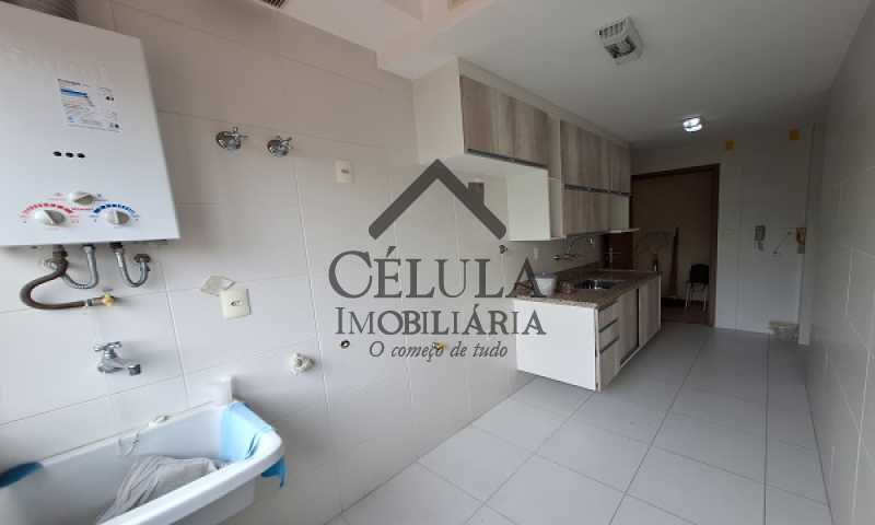 Apartamento à venda com 2 quartos, 76m² - Foto 17