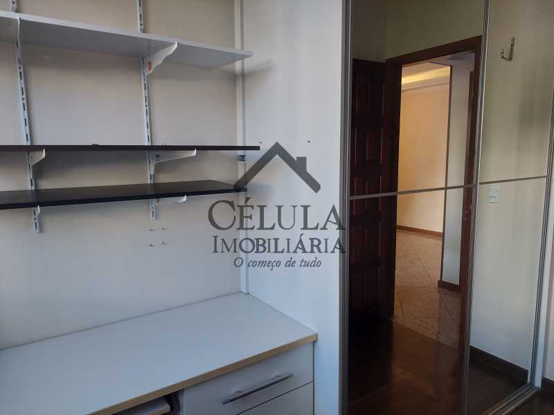 Apartamento à venda com 3 quartos, 81m² - Foto 12