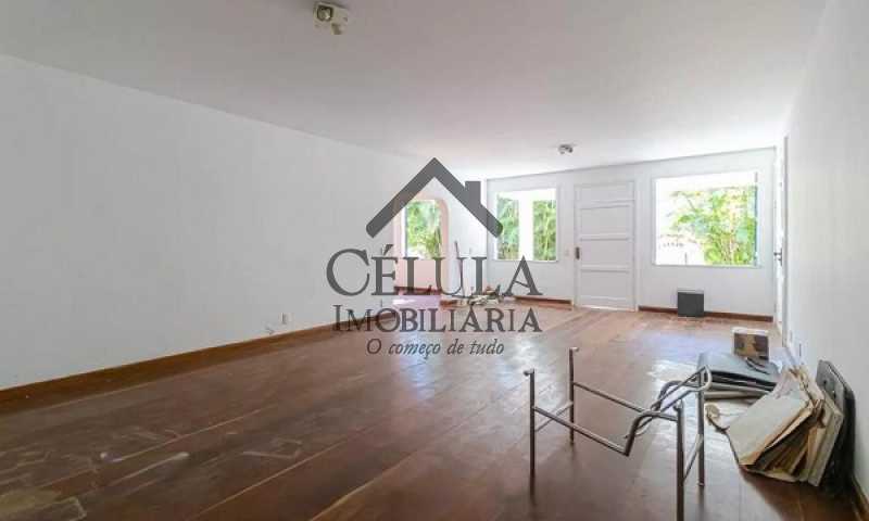 Casa de Vila à venda com 5 quartos, 358m² - Foto 6