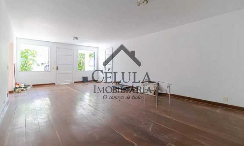 Casa de Vila à venda com 5 quartos, 358m² - Foto 13