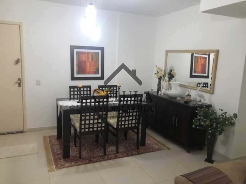 Apartamento à venda com 2 quartos, 72m² - Foto 3