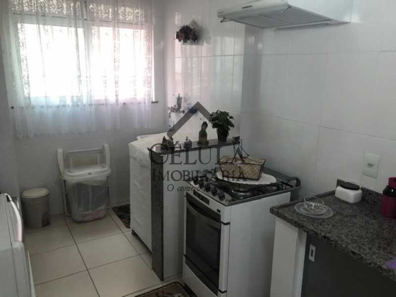 Apartamento à venda com 2 quartos, 72m² - Foto 12