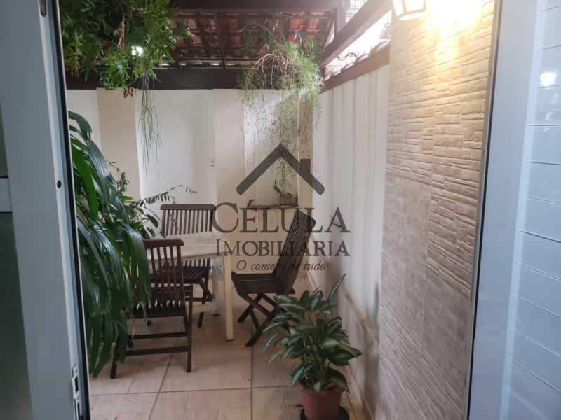 Casa de Condomínio à venda com 3 quartos, 198m² - Foto 13