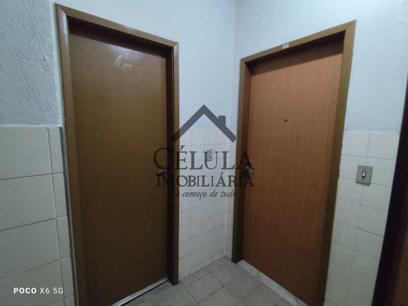 Apartamento à venda com 2 quartos, 60m² - Foto 12