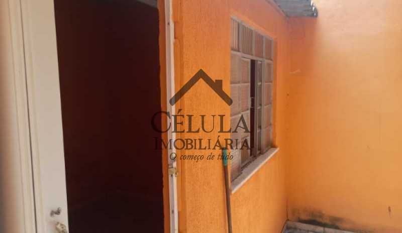 Casa de Vila à venda com 1 quarto, 32m² - Foto 18