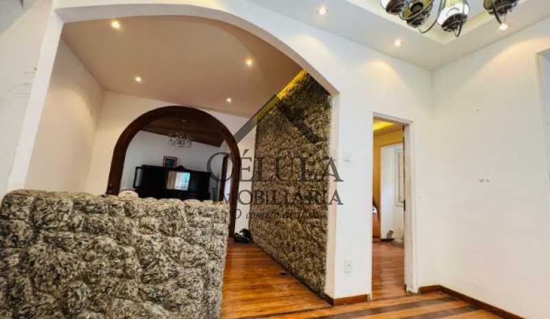 Casa de Vila à venda com 3 quartos, 610m² - Foto 13