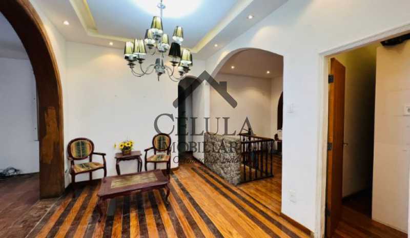 Casa de Vila à venda com 3 quartos, 610m² - Foto 15