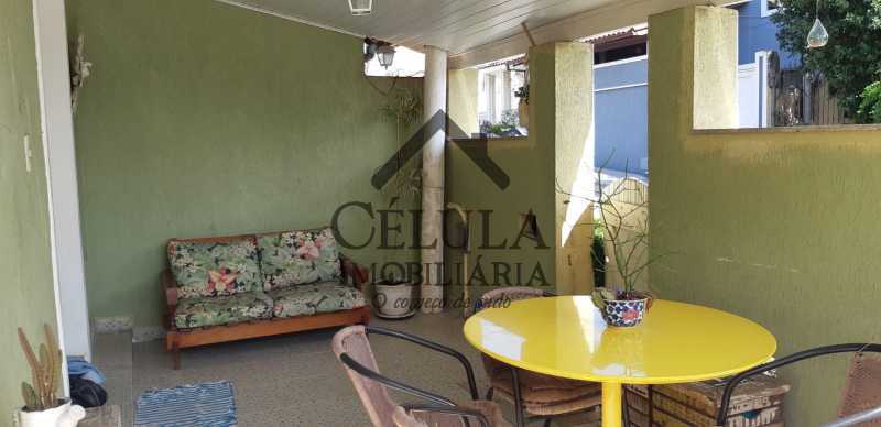 Casa de Condomínio à venda com 4 quartos, 181m² - Foto 4