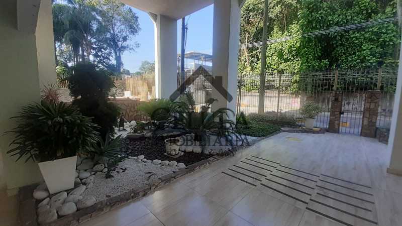 Apartamento à venda com 2 quartos, 60m² - Foto 15