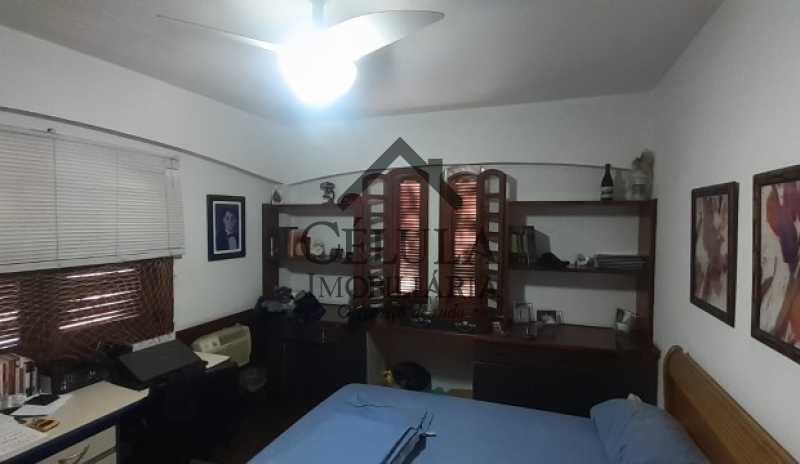 Casa de Condomínio à venda com 4 quartos, 274m² - Foto 16