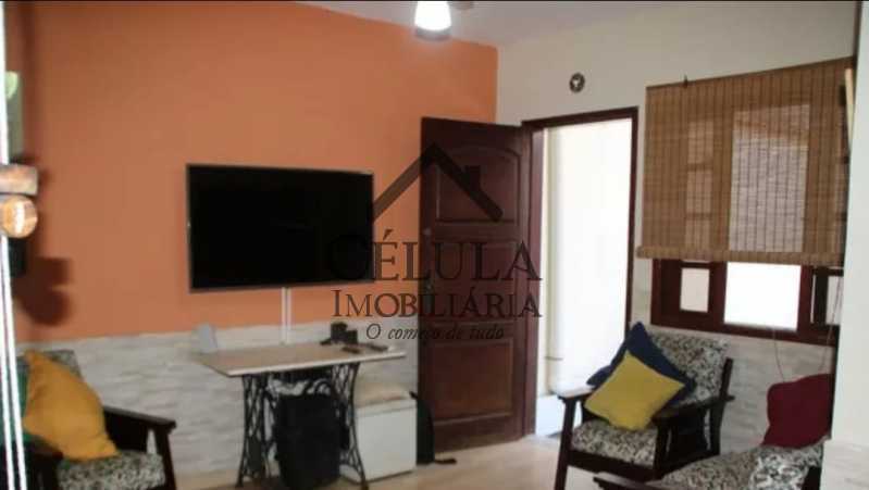 Casa de Vila à venda com 2 quartos, 70m² - Foto 4