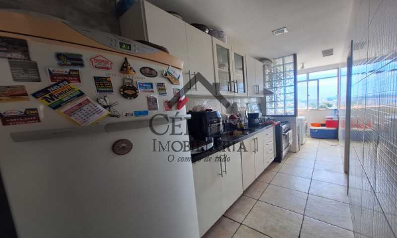 Apartamento à venda com 2 quartos, 74m² - Foto 5