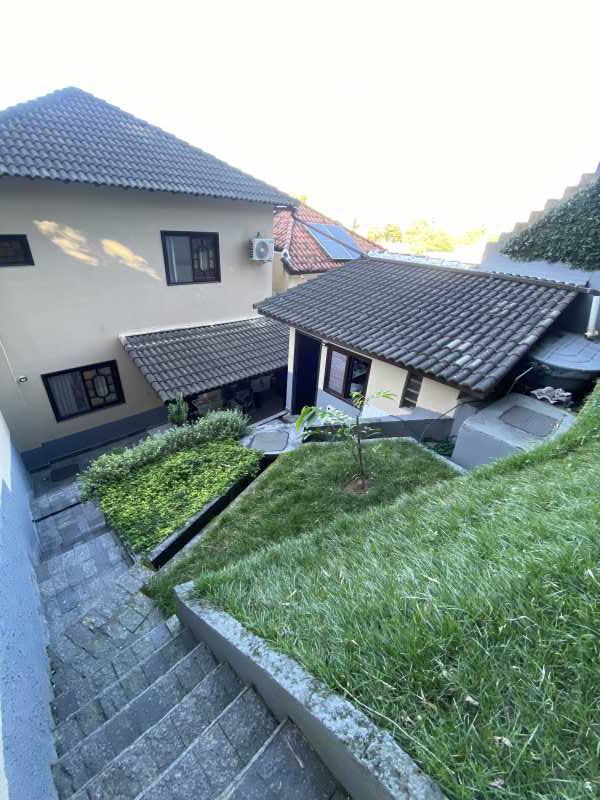 Casa de Condomínio à venda com 3 quartos, 260m² - Foto 17