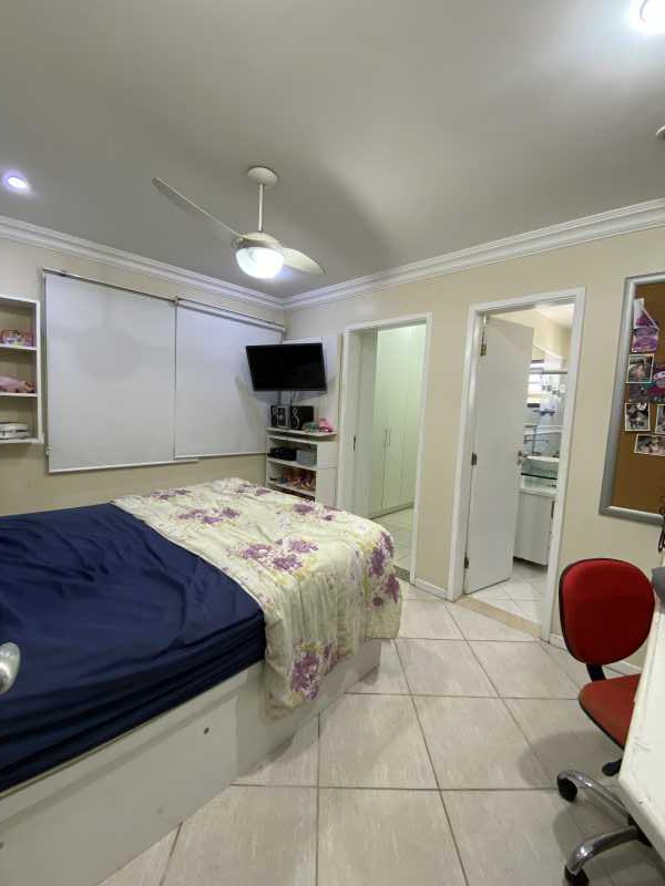 Casa de Condomínio à venda com 4 quartos, 400m² - Foto 24