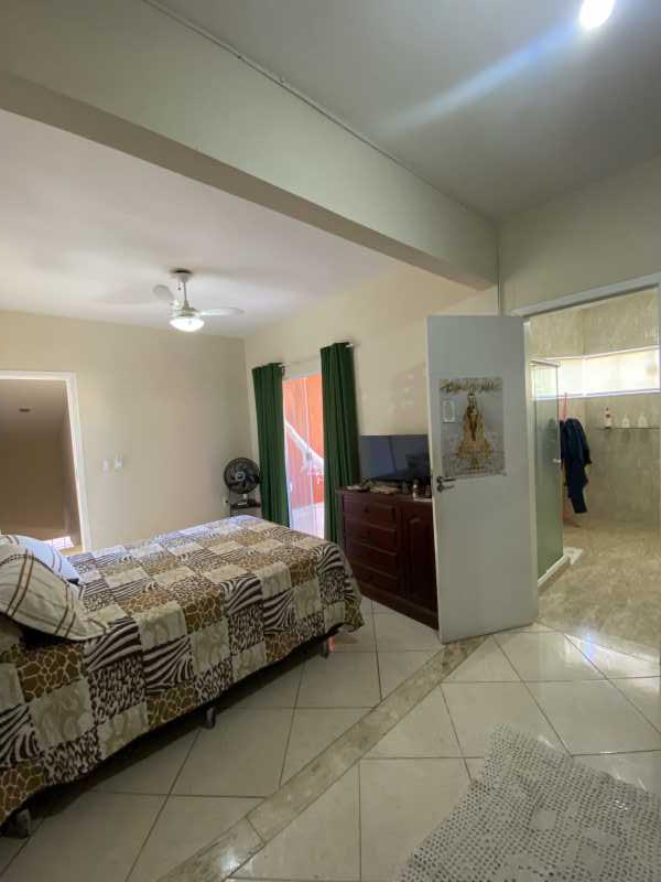 Casa de Condomínio à venda com 3 quartos, 250m² - Foto 14