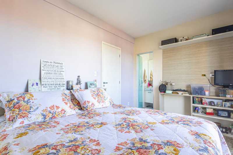 Apartamento à venda com 2 quartos, 105m² - Foto 11