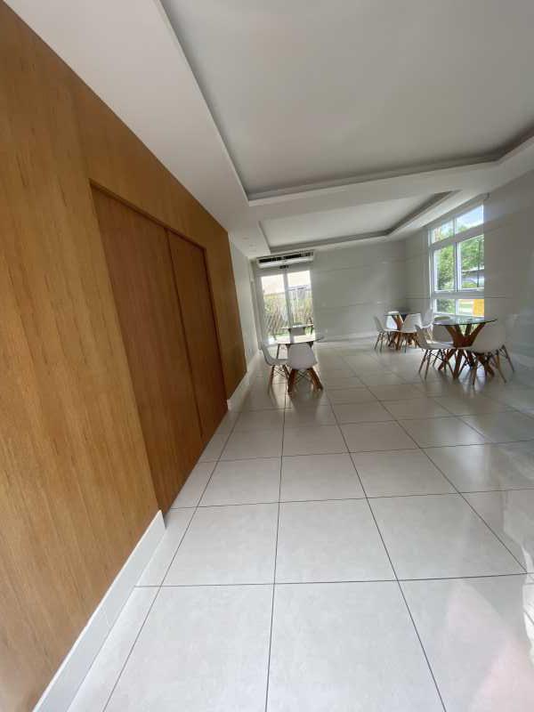 Apartamento à venda com 2 quartos, 68m² - Foto 29