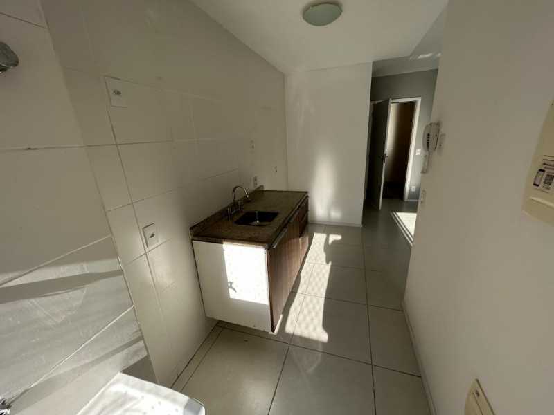 Apartamento à venda com 2 quartos, 60m² - Foto 10