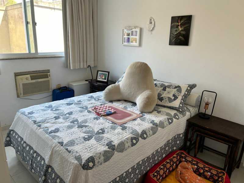 Apartamento à venda com 3 quartos, 117m² - Foto 9