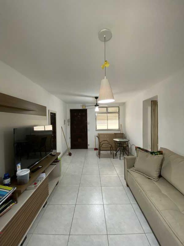 Apartamento à venda com 1 quarto, 37m² - Foto 2