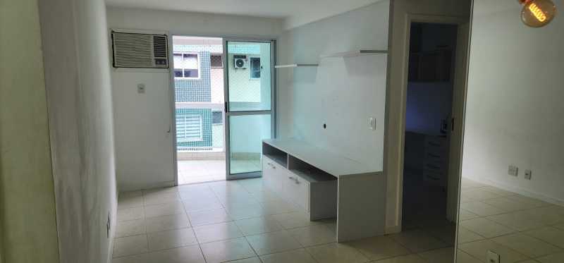 Apartamento à venda com 3 quartos, 74m² - Foto 5