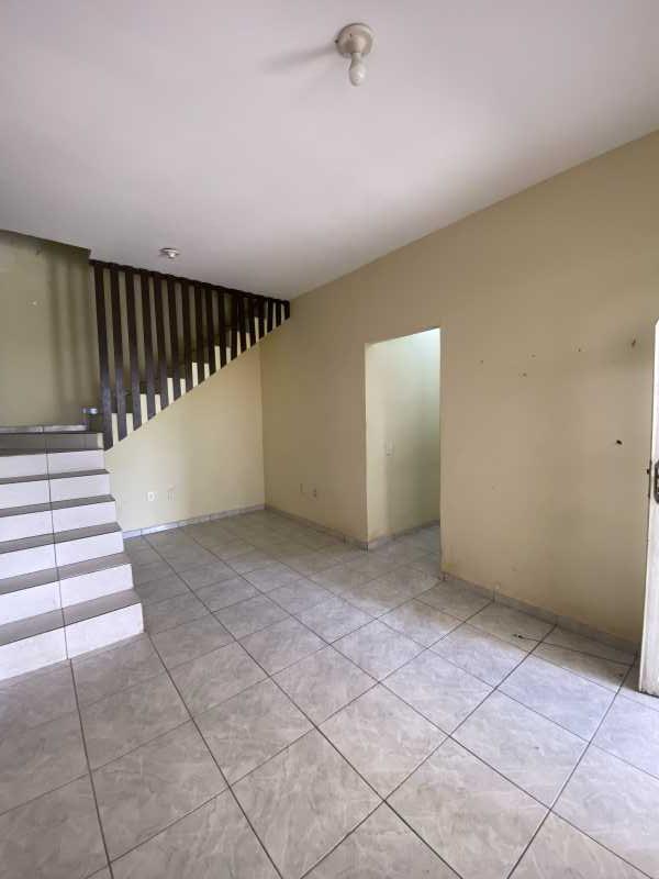 Casa de Vila à venda com 3 quartos, 168m² - Foto 1