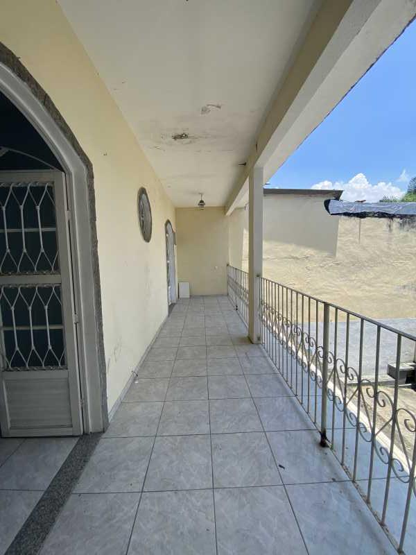 Casa de Vila à venda com 3 quartos, 168m² - Foto 9