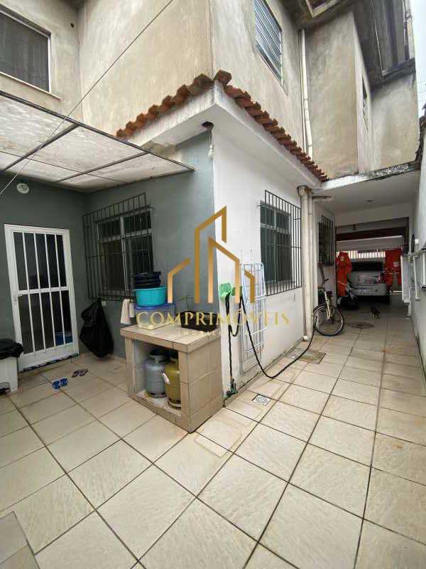 Casa de Vila à venda com 3 quartos, 230m² - Foto 15