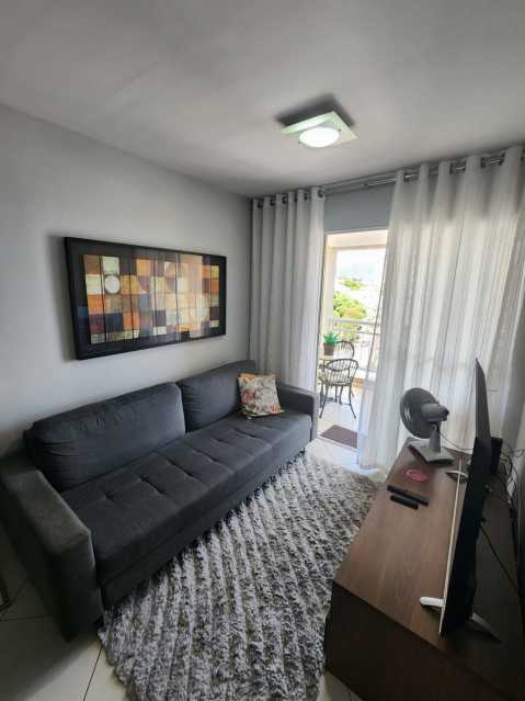 Cobertura à venda com 3 quartos, 120m² - Foto 2