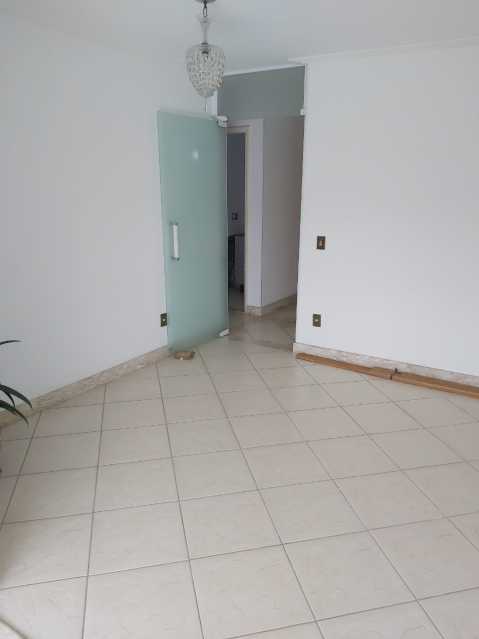 Apartamento à venda com 4 quartos, 172m² - Foto 8