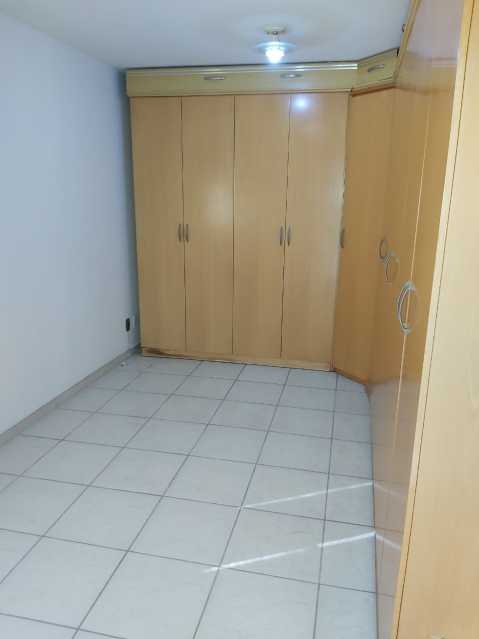 Apartamento à venda com 4 quartos, 172m² - Foto 14