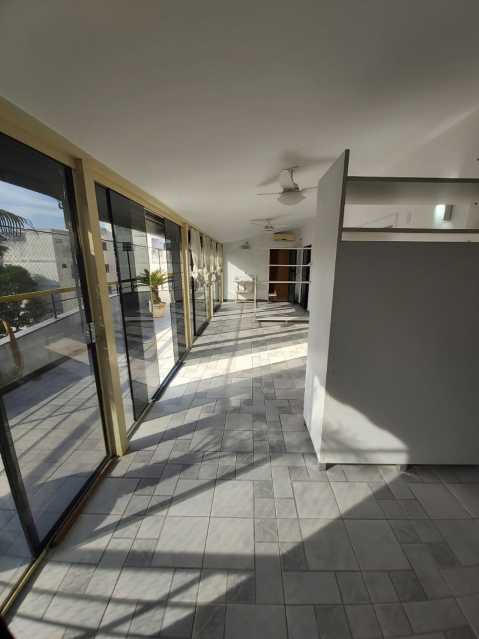 Apartamento à venda com 4 quartos, 172m² - Foto 7