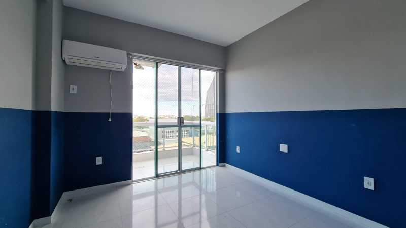 Apartamento à venda com 2 quartos, 72m² - Foto 3