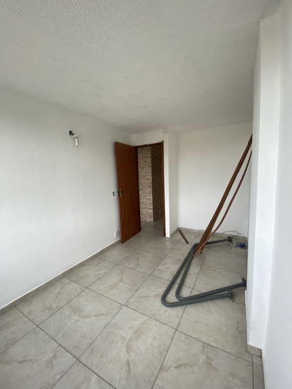 Apartamento à venda com 2 quartos, 60m² - Foto 4