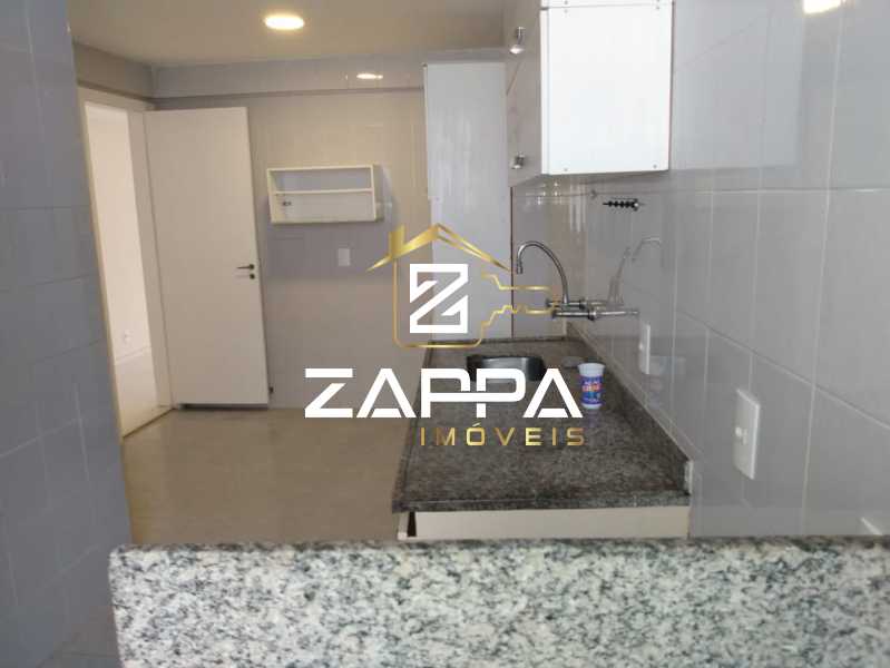 Apartamento à venda com 2 quartos, 90m² - Foto 17