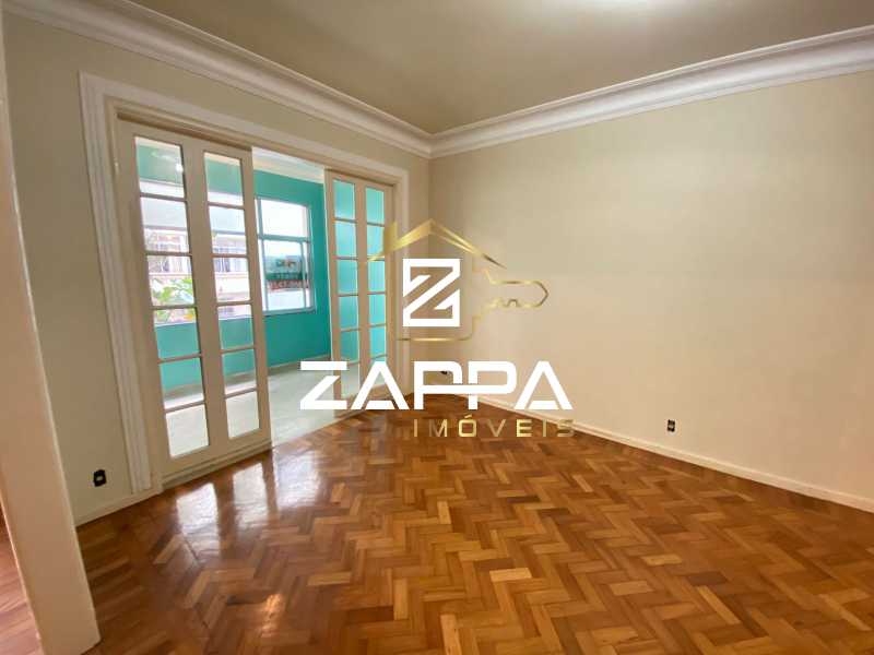 Apartamento à venda com 3 quartos, 121m² - Foto 5