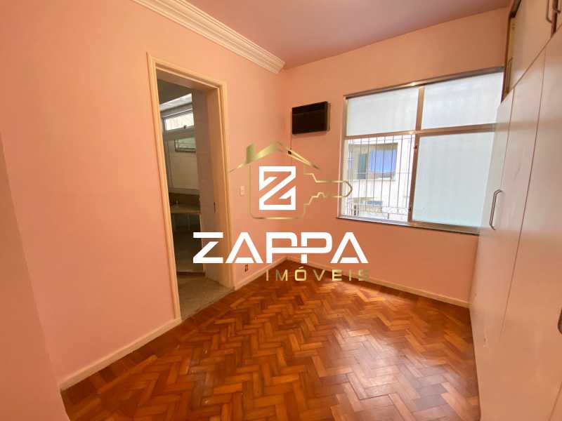 Apartamento à venda com 3 quartos, 121m² - Foto 8