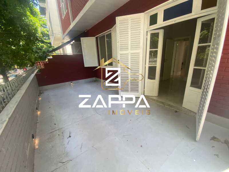 Apartamento à venda com 2 quartos, 78m² - Foto 4