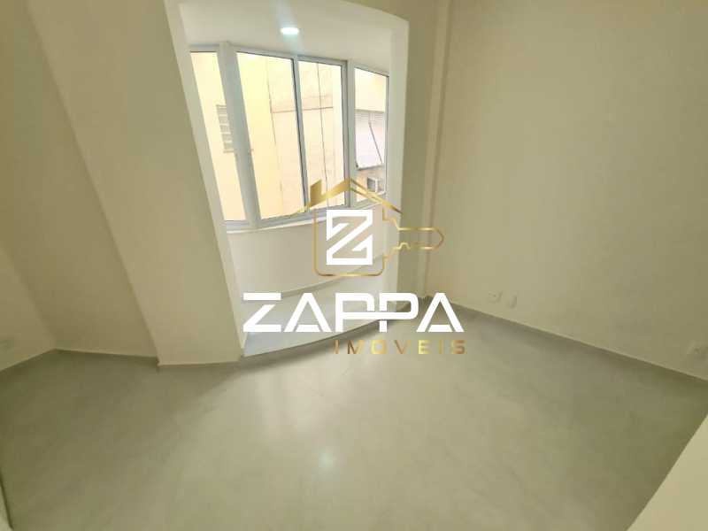 Apartamento à venda com 1 quarto, 40m² - Foto 18