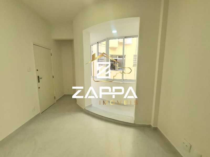 Apartamento à venda com 1 quarto, 40m² - Foto 20