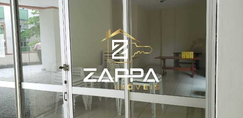 Apartamento à venda com 2 quartos, 74m² - Foto 25