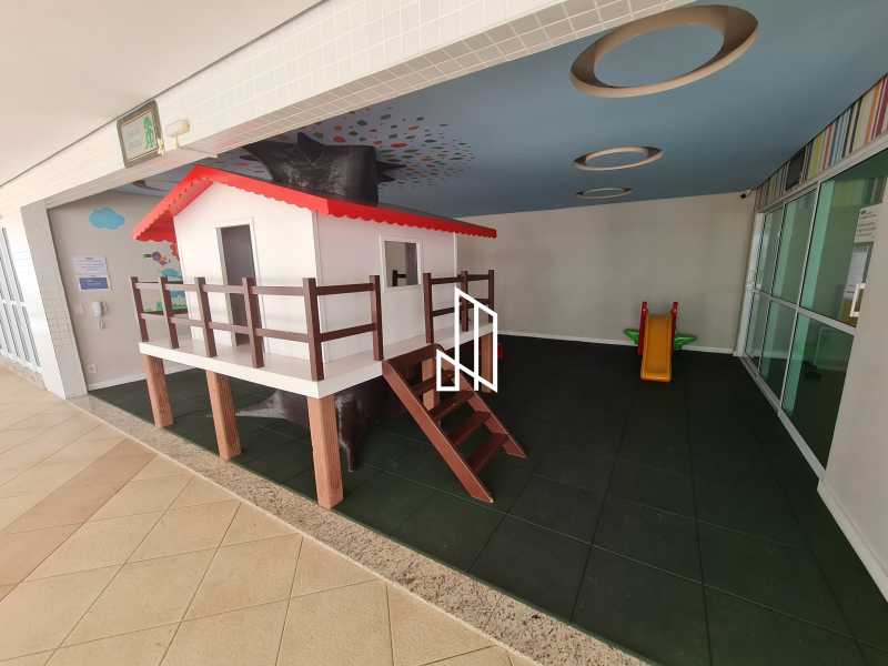 Apartamento à venda com 4 quartos, 194m² - Foto 13